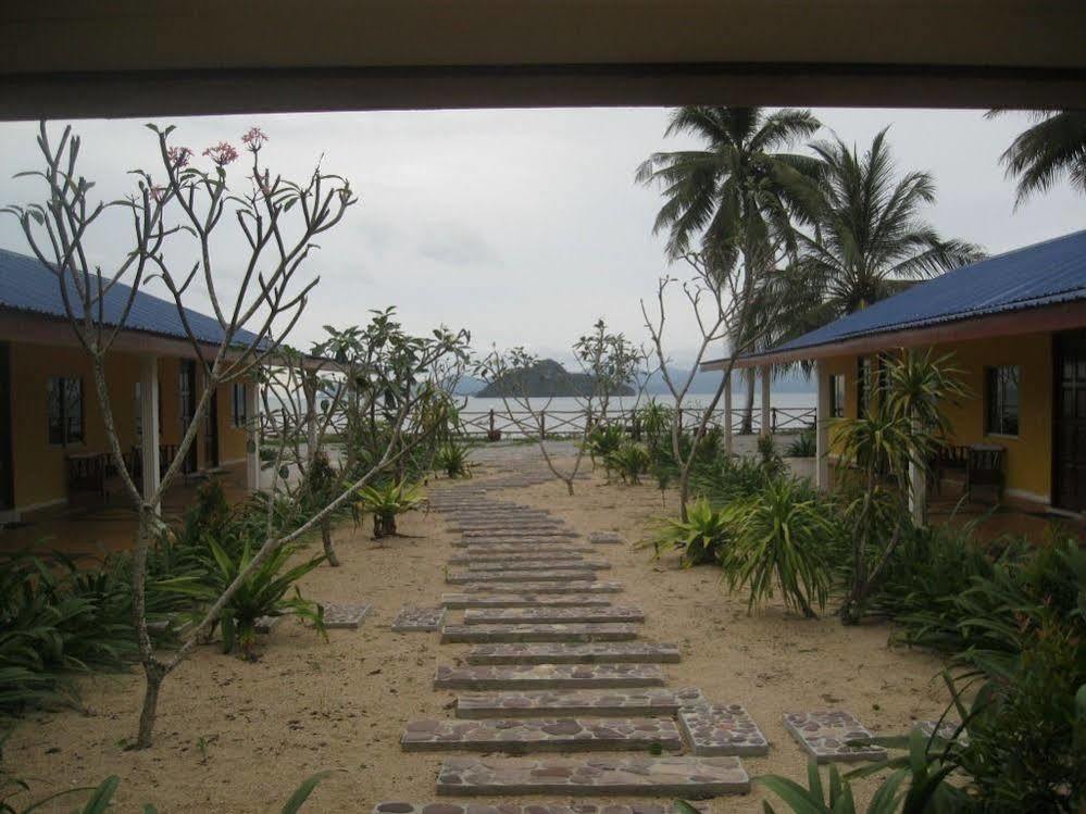 Motel Tanjung Puteri Pasir Hitam Exterior photo